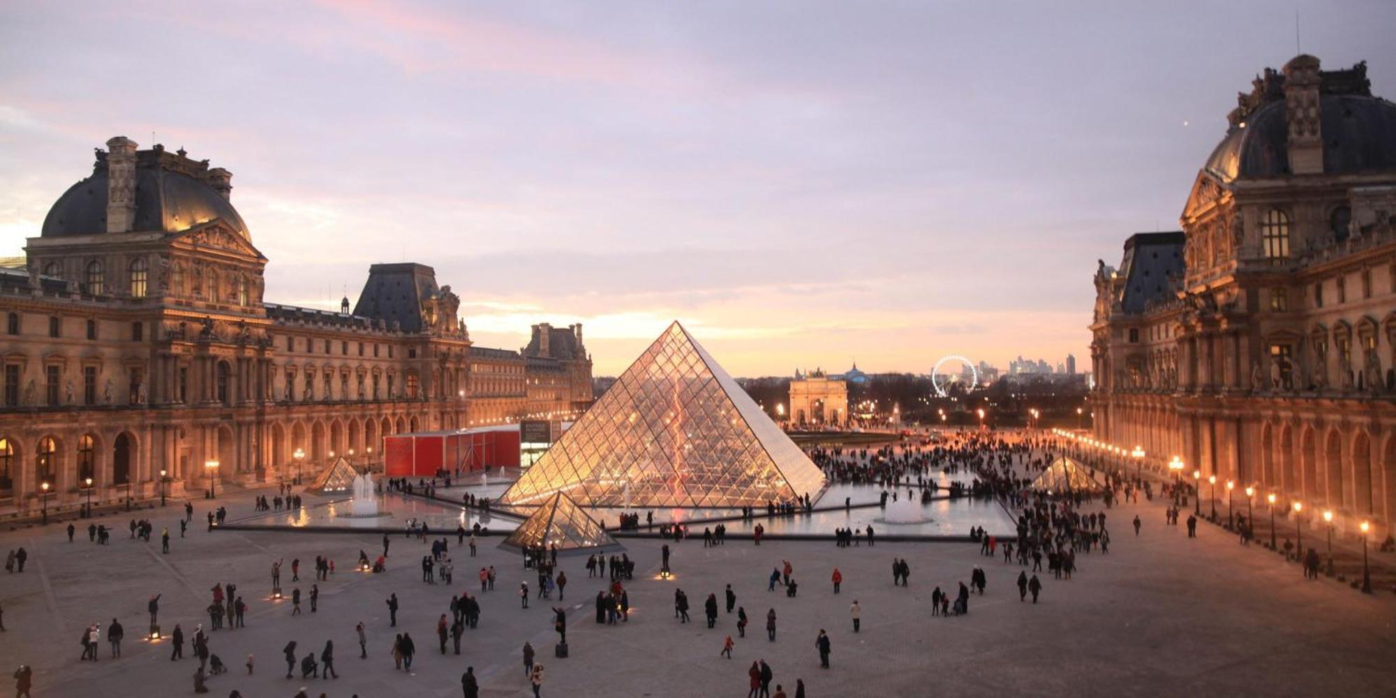 Chic Apartment With Superb View Of The Eiffel Tower Σαιν-Ντενί Εξωτερικό φωτογραφία